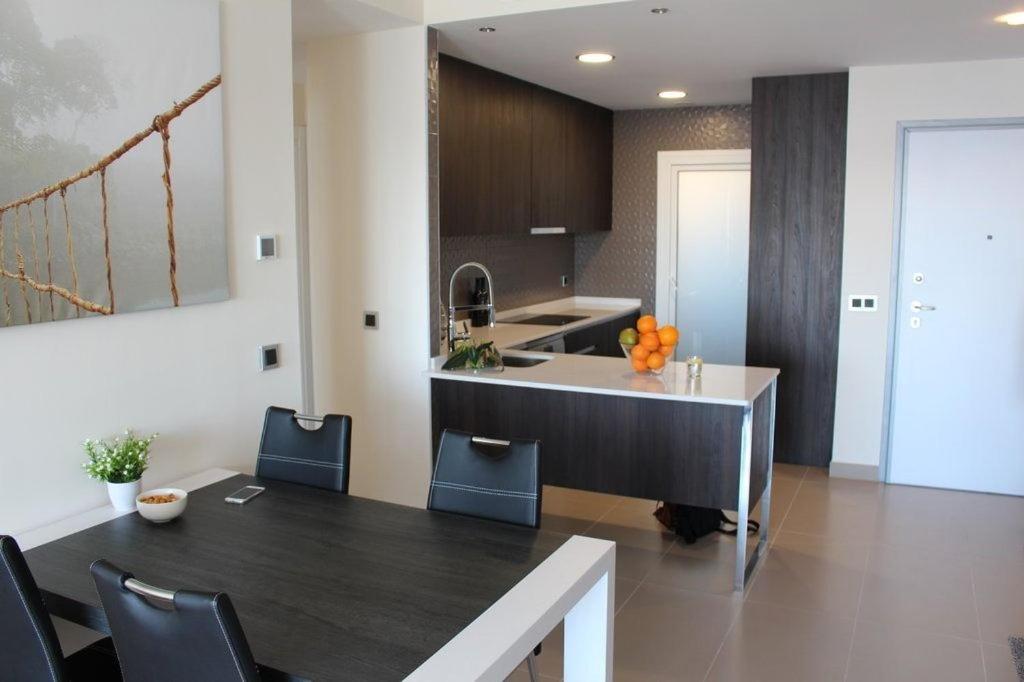 Sunset Drive, Cerca De La Playa Poniente Apartman Benidorm Kültér fotó