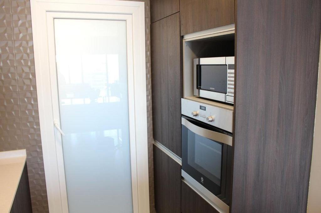 Sunset Drive, Cerca De La Playa Poniente Apartman Benidorm Kültér fotó