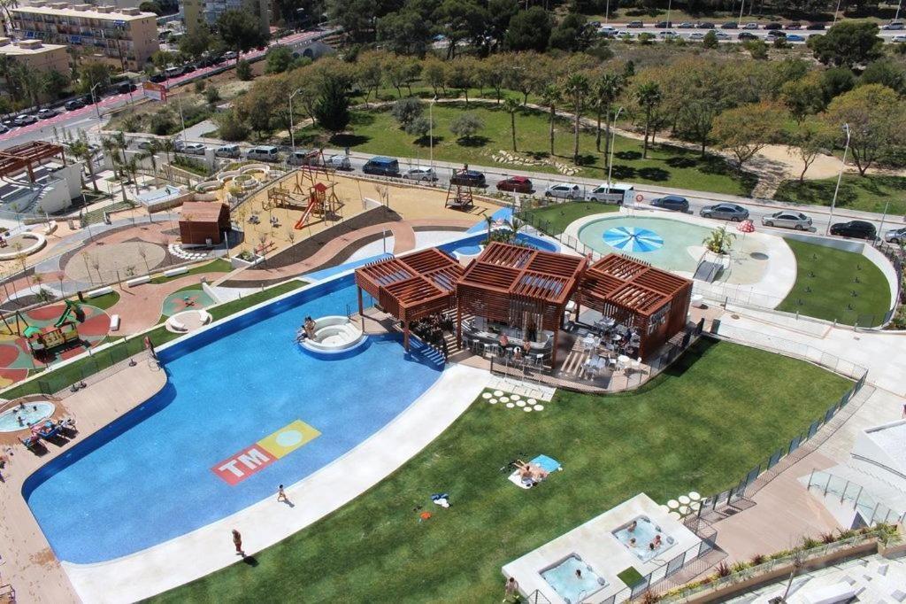 Sunset Drive, Cerca De La Playa Poniente Apartman Benidorm Kültér fotó