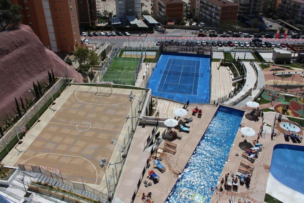 Sunset Drive, Cerca De La Playa Poniente Apartman Benidorm Kültér fotó