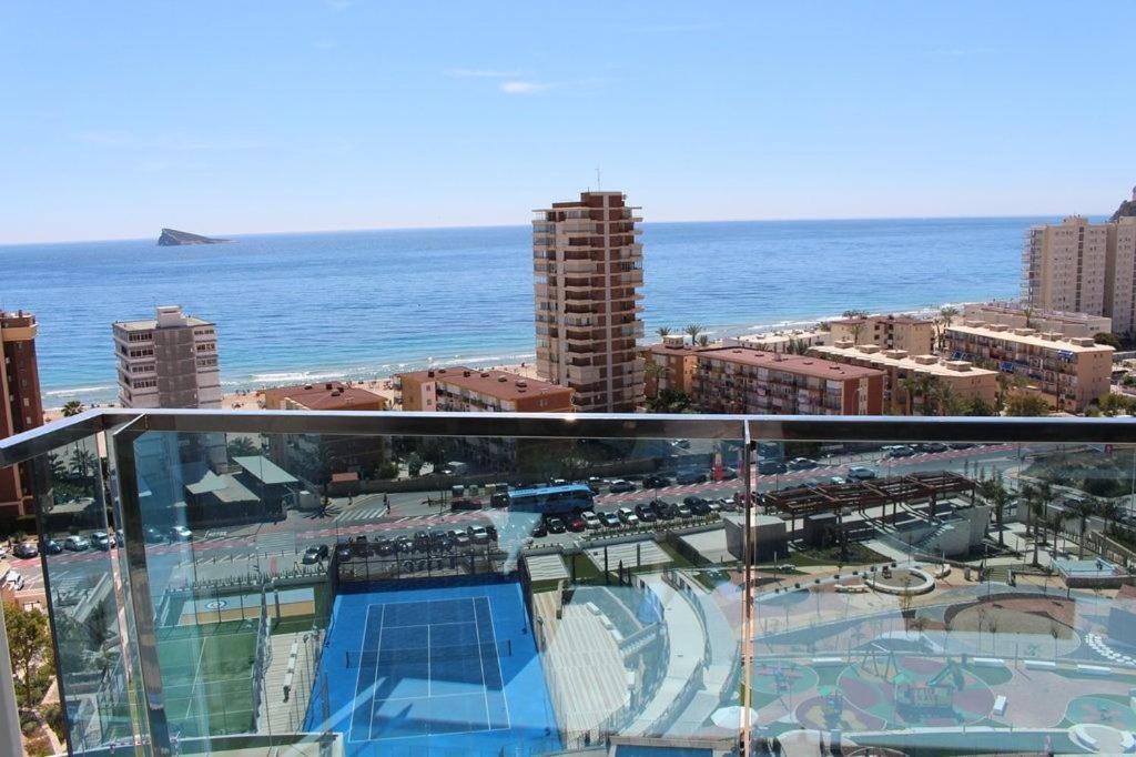 Sunset Drive, Cerca De La Playa Poniente Apartman Benidorm Kültér fotó